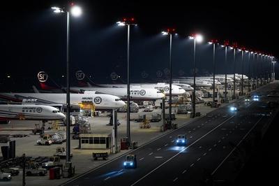 剛才看央視新聞,對于安徽用槽頭肉做梅菜扣肉的廠家,罰款4萬多元。沒收其產(chǎn)品。這家企業(yè)從2015年開始就這么生產(chǎn),用曹頭肉生產(chǎn)梅菜扣肉,坑害老百姓,罰款4萬多元,是不是罰的太少了?一個飯館賣拍黃瓜發(fā)45萬,一個企業(yè)一天生產(chǎn)幾十噸梅菜扣肉。除了這事兒,全國曝光才發(fā)4萬多元,是不是太少啊?應(yīng)追究其常負(fù)責(zé)人-今日